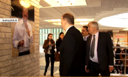 Бишкекте “Бей формал Путин”  аталыштагы сүрөт көргөзмө  ачылды