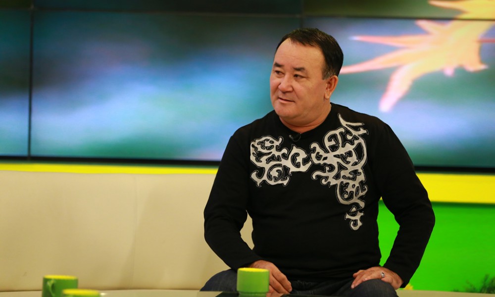 Таңкы мейман КР эмгек сиңирген артисти Айбек Карымов