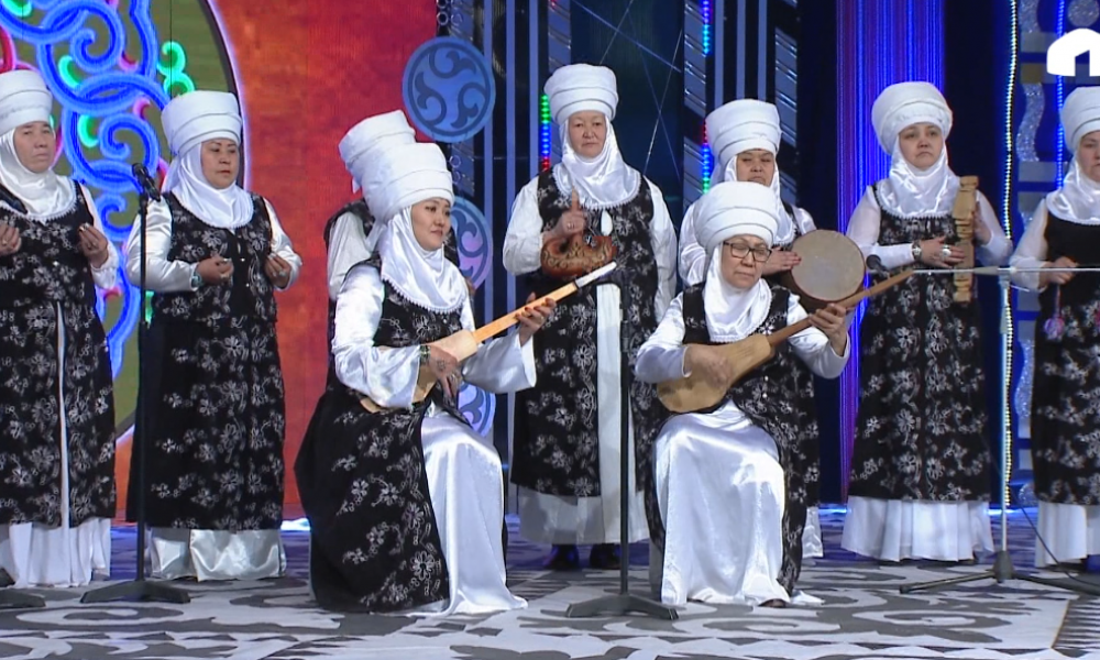 Шайыр апалар: "Сары-Өзөн айымдары" фольклордук тобу. 3-айлампа