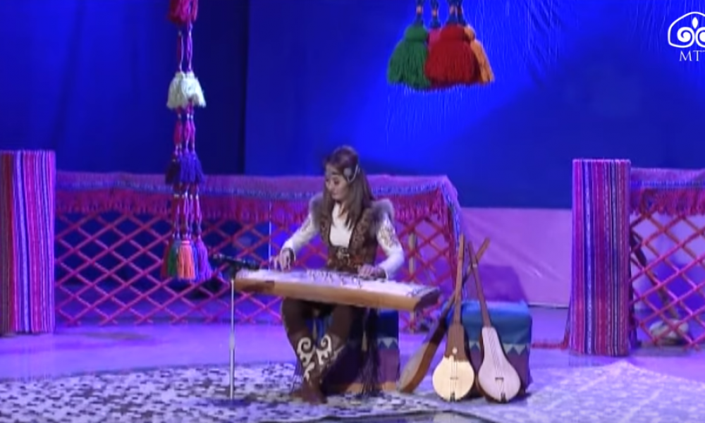 Кылым күүлөрү: "Кара өзгөй", "Кыргыз көчү"  күүлөрү 15.04.2019