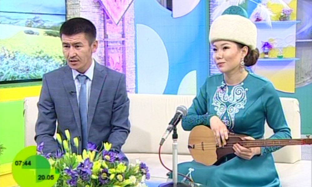 Самат Көчөрбаев: "Бүтүрүүчүбүздүн отчеттук концерти өтөт"