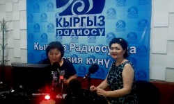 Дилшат Кангелдиева: Комузда кол ойнотуп, обон созуп чет өлкөлөргө барып келдим (аудио)