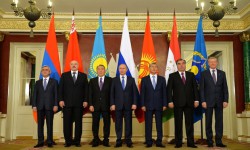 Түркия менен мамиле ЖККУда кайчы пикирлерди жаратты