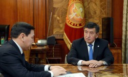 С.Жээнбеков принял председателя ГКНБ