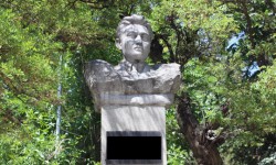 Юсупу Абдрахманову в этом году исполняется 116 лет