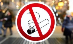 В Бишкеке активисты проводят акции против курения в общественных местах