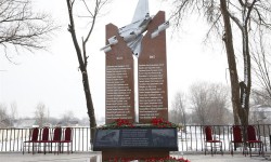 В селе Дачи Су состоялось открытие памятника погибшим в результате авиакрушения