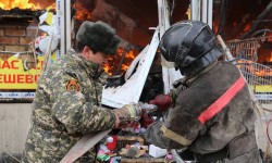 Утвержден состав комиссии по оценке ущерба в результате пожара на Ошском рынке