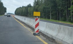 На особо опасных участках автодорог будут установлены железобетонные разделительные полосы