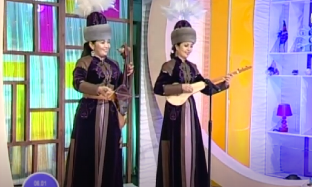 Айнур Бердигулова & Айзада Касаболотова "Дүнүйө"