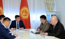 С. Жээнбеков: работу по улучшению контрольно-пропускных пунктов 