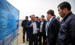 С.Исаков ознакомился с ходом строительства автодороги Балыкчи — Корумду