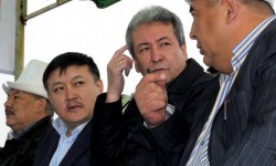Кыргызстанда реалдуу программа сунуштаган оппозиция барбы?