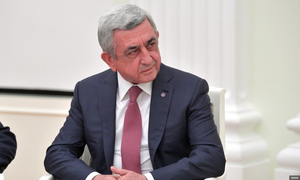Серж Саргсян ушел в отставку с поста премьер-министра Армении