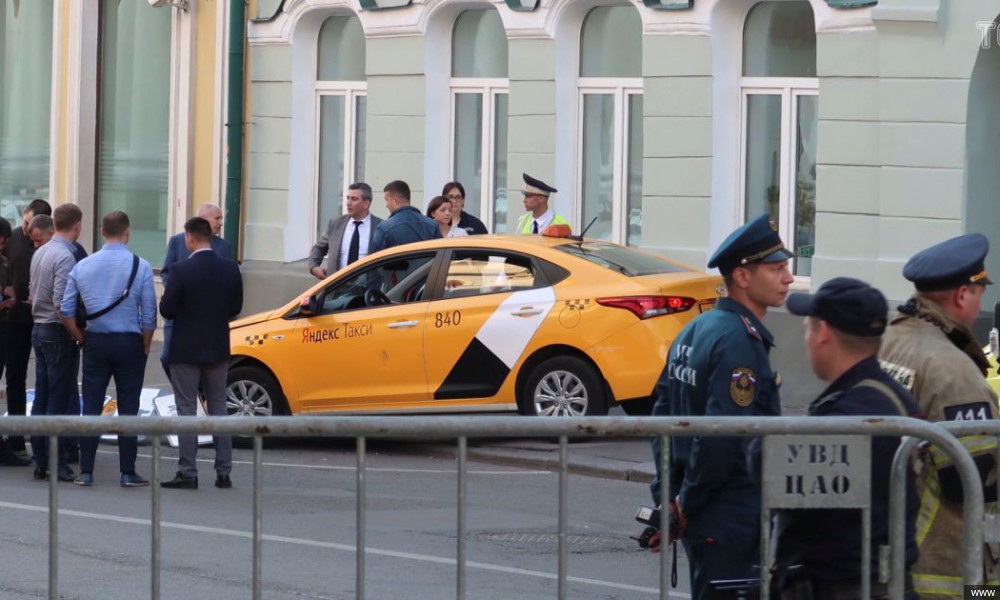 Суд арестовал кыргызстанца, сбившего пешеходов в Москве