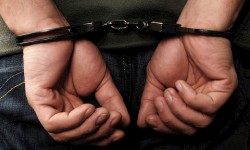 Задержан мужчина, которого подозревают в избиении падчериц