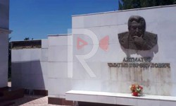 Элдик репортер: мемориальный комплекс "Ата-Бейит" находится в плачевном состоянии