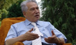 Айтматовдун 90 жылдыгы улуттук жана эл аралык деңгээлде белгиленип жатат