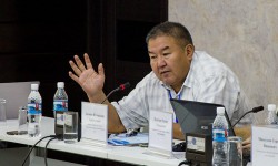 На 64 году жизни скончался Жумакадыр Акенеев
