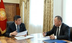 С. Жээнбеков ознакомился с ходом реализации госпрограммы ипотечного кредитования