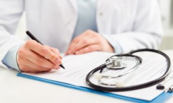 В Кыргызстане выросли зарплаты семейных врачей и медсестер