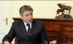 Эрлан Абдылдаев освобожден от занимаемой должности министра иностранных дел