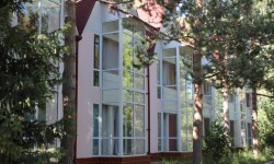 Пансионаттарды кайтарып алуу боюнча токтомго кол койулду