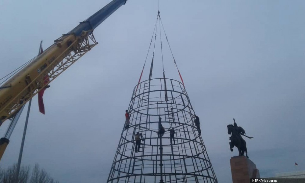 В Кыргызстане начинают подготовку к празднованию Нового года