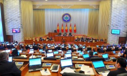 Жогорку Кеңеште төрага шайлана элек