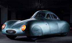 Редчайший Porsche Type 64 выставили на аукцион