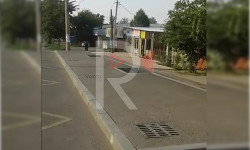 Бир жылдан бери салынып бүтпөгөн аялдама