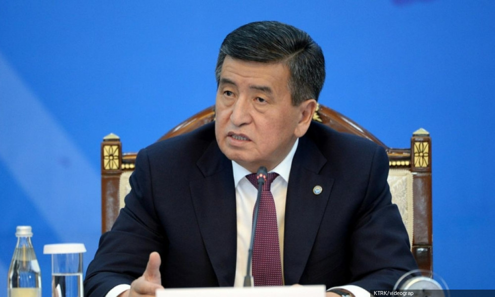 Президент Сооронбай Жээнбеков Оренбург шаарына учуп кетти