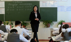 На сколько увеличится зарплата учителей Кыргызстана