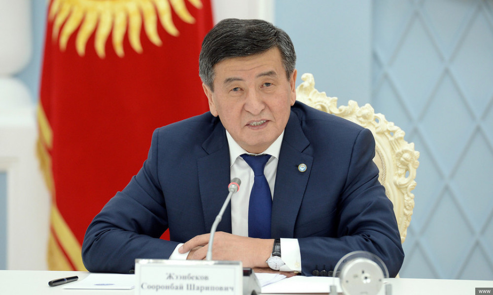 Президент С.Жээнбеков поздравил президента Мун Чжэ Ина с Днем основания Республики Корея