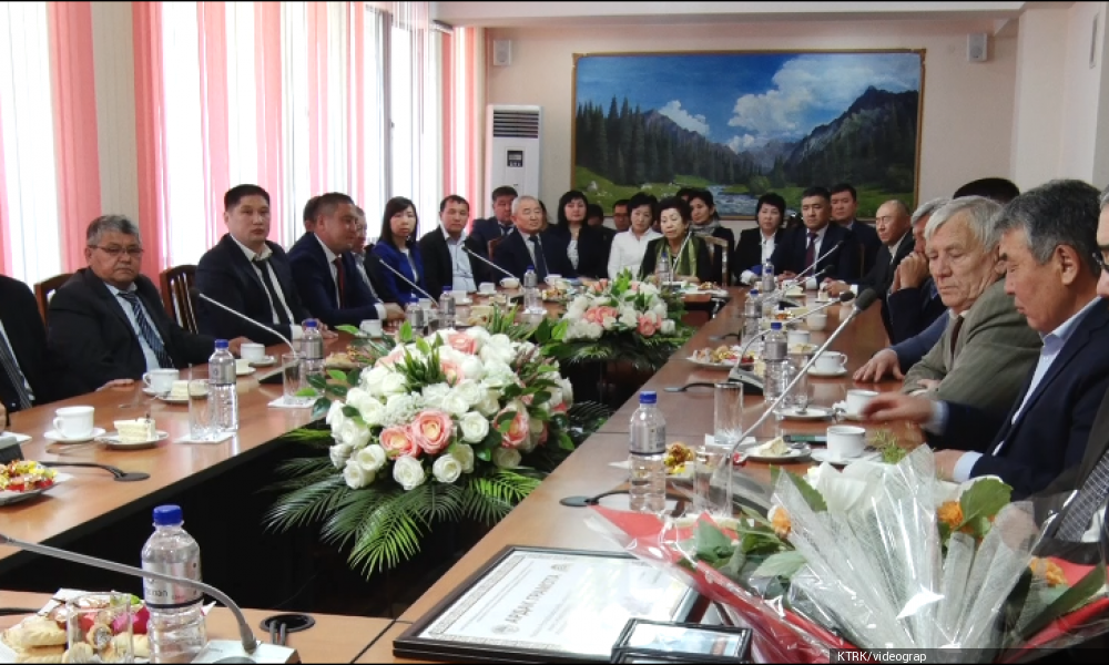 Кыргызстанда жергиликтүү жамааттардын күнү белгиленет 