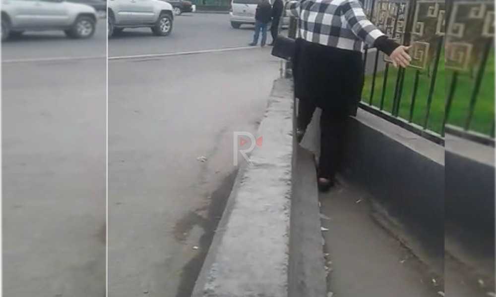 Ош шаарындагы тосулган кууш жол