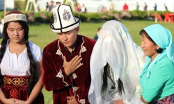 Канга сиңген каадалар: Үйлөндүрүү