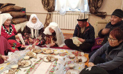 Памир кыргыздары жөнүндө кыргыз тилинде биринчи «Ысык нан» аттуу подкаст чыгарылууда