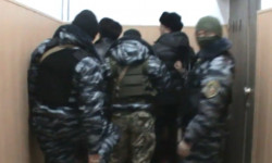 В Оше провели рейд по борьбе с организованной преступностью
