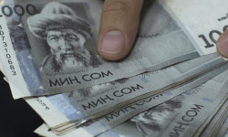 В Кыргызстане в два раза повышен размер оклада младшего обслуживающего персонала