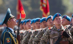 Аскердик кызмат өтөө боюнча жарлыкка кол коюлду  