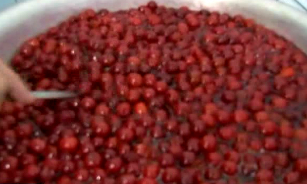 Заготовка на зиму: варенья и соленья