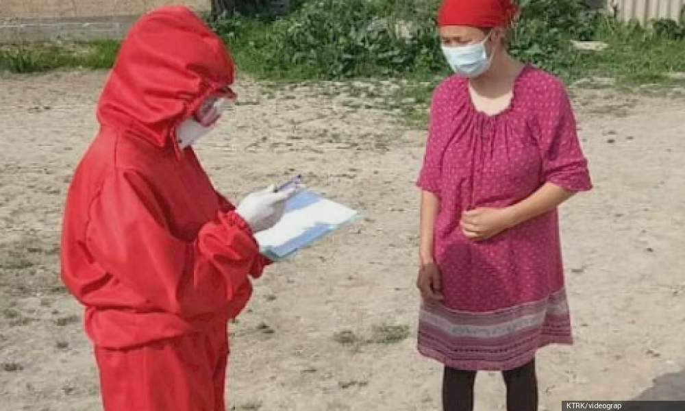 Группы врачей начали проводить обход контактных лиц