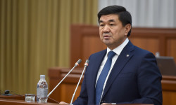 Мухаммедкалый Абылгазиев поздравил кыргызстанцев с праздником Орозо айт