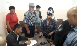 Суд отпустил под домашний арест правозащитника Камиля Рузиева - Новости Кыргызстана