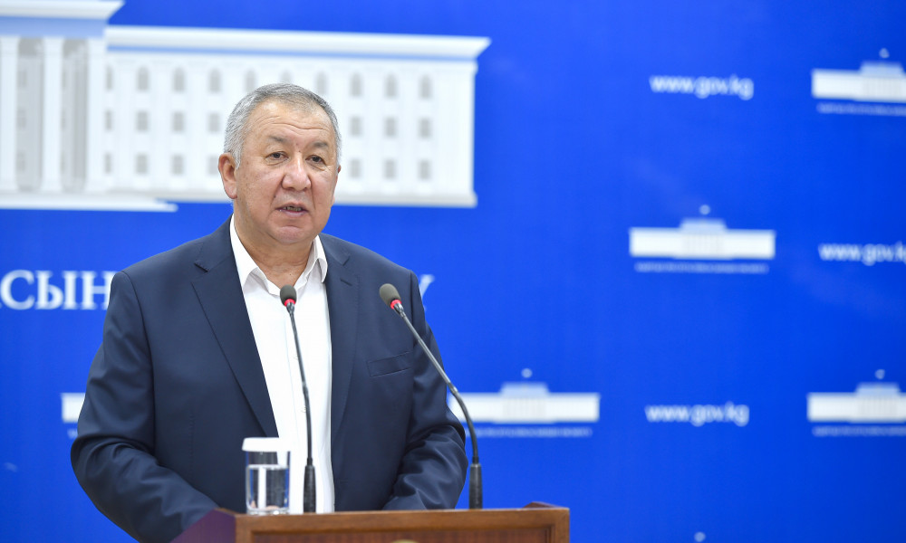 Кубатбек Боронов: Өкмөт социалдык милдеттенмелерди толугу менен аткарат
