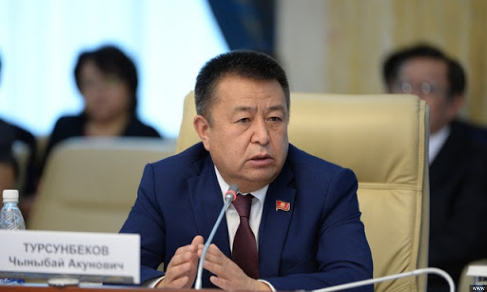 Жогорку Кеңештин мурдагы төрагасы Чыныбай Турсунбеков мезгилсиз дүйнөдөн кайтты