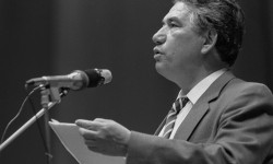 Айтматов ааламы: Рысбек Эшматов   (аудио)