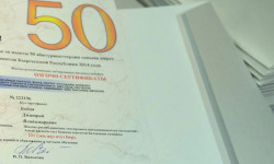 “Алтын сертификатка” 53 окуучу эң жогорку баллдар менен ээ болушту