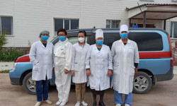 Керимбек Кушубаков Суусамыр айылына тез жардам унаасын алып берди